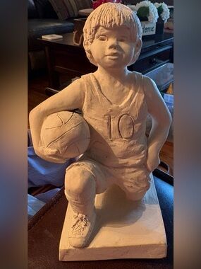 Austin “Boy with Basketball” Sculpture Dee Crowley, Vintage